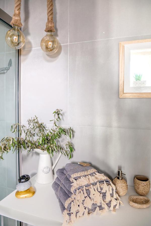 Sandy'S Cycladic Style Apartment غوفي المظهر الخارجي الصورة
